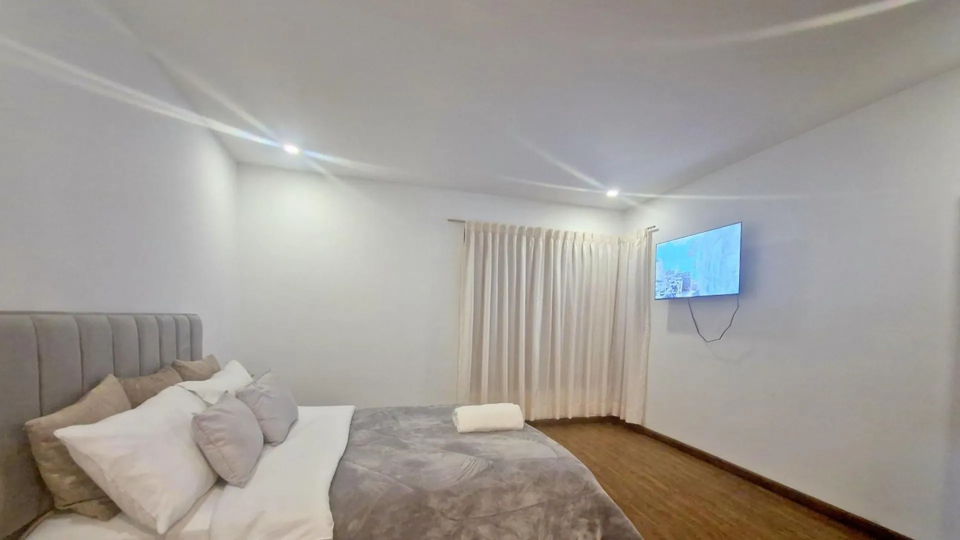 Hermoso Departamento Completo Y Amplio Cuenca Apartment
